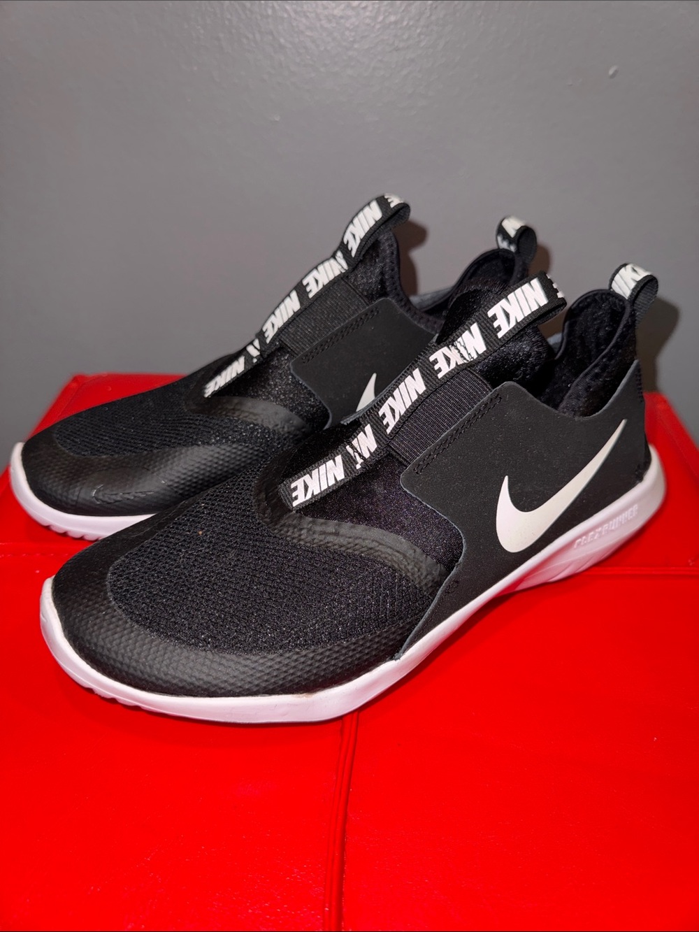 Nike Black and White Slip-On Athletic Shoes with Branded Straps